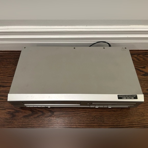 Funai SV2000 CSV205DT VCR DVD Recorder VHS DVD Combo Player No Remote Working - Picture 3 of 8